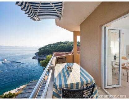 Apartments next to the sea in Osibova bay on the island of Brac, No. 1, private accommodation in city Brač Milna, Croatia